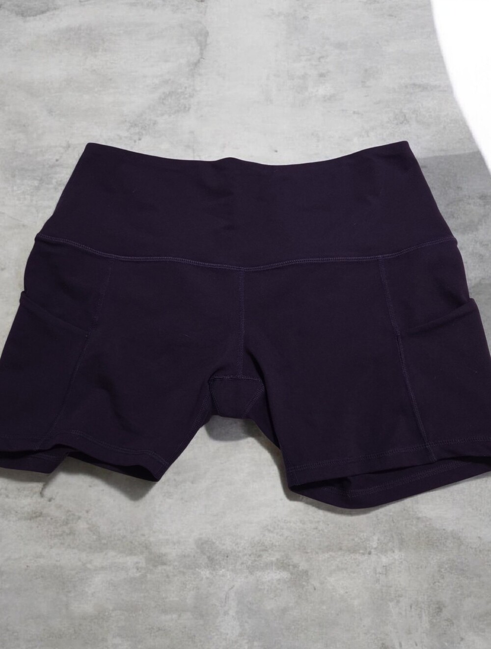 High-Rise Plum Purple Active Shorts with Side Pockets EUC Size XL